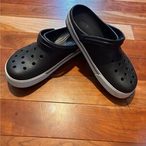 CROCS Black Sole Clogs